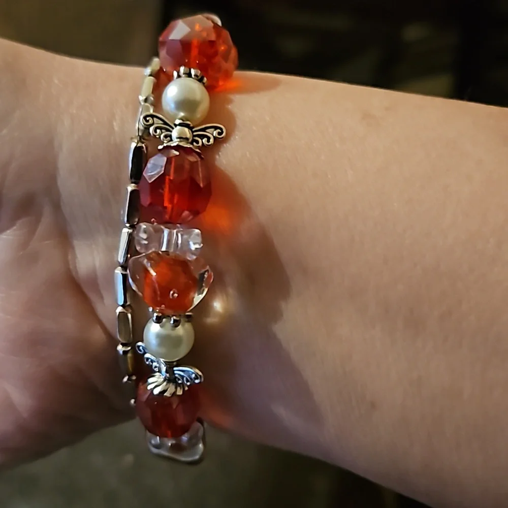 STRETCH BRACELETS set of 2 BUTTERFLY PEARLS